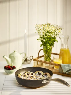 SCANPAN Schmorpfannen>26 cm/2,2 L Schmorpfanne mit Deckel - Pro IQ