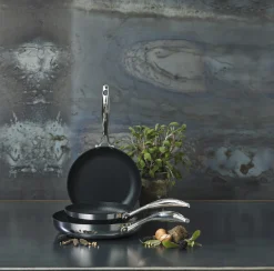 SCANPAN Pfannen>24 cm Pfanne mit Banderole - HaptIQ