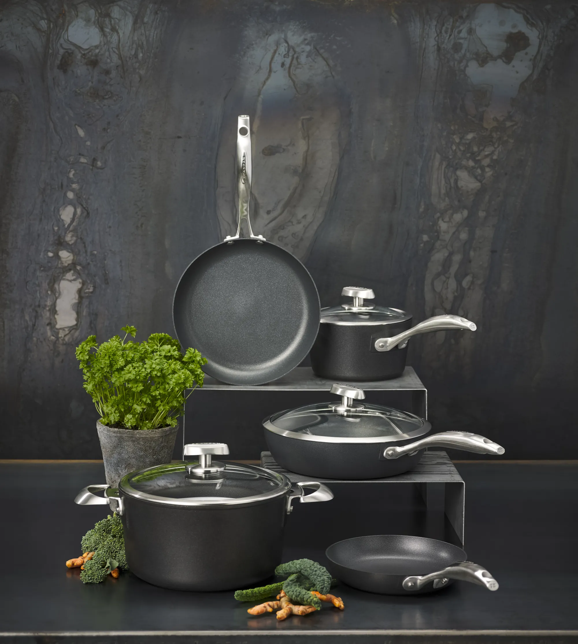 SCANPAN Pfannen>20 cm Pfanne mit Banderole - Pro IQ